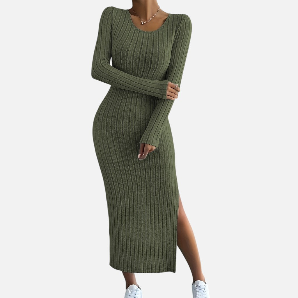 Solviero Club | Vestido Entallado de Rayas Elegancia Contemporánea