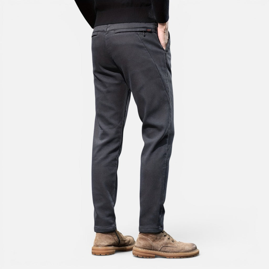 Solviero Club | Pantalones para Hombre Sofisticación Deportiva