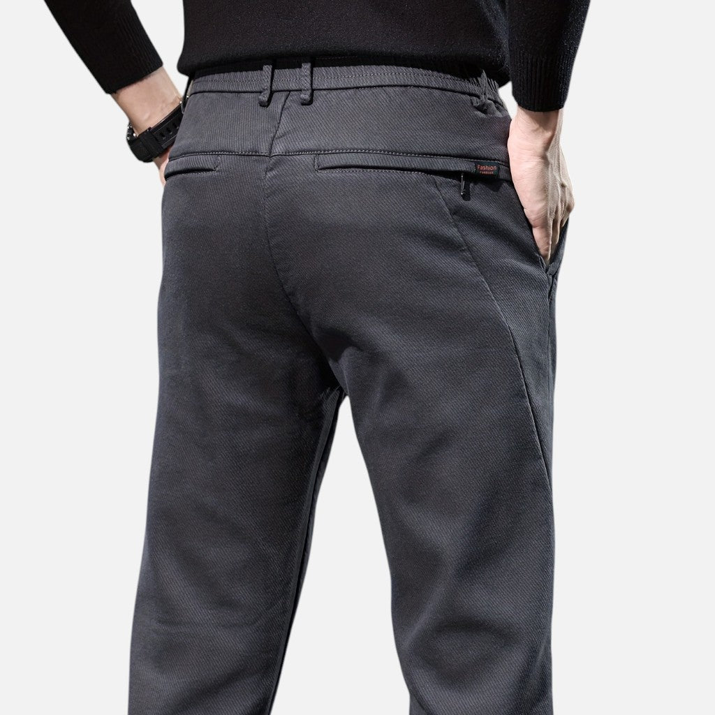 Solviero Club | Pantalones para Hombre Sofisticación Deportiva